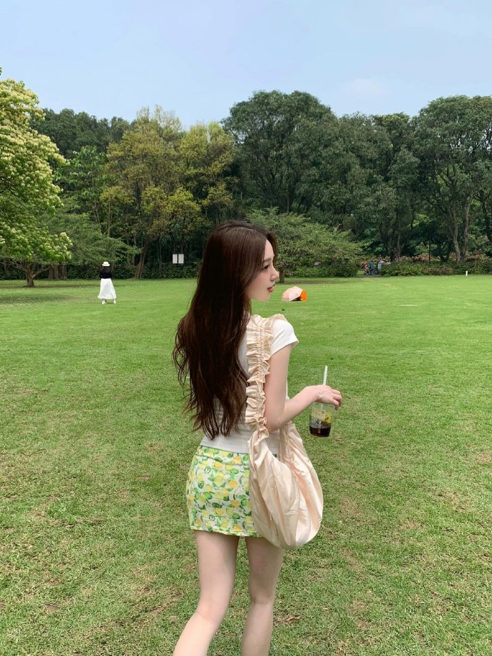 我的天才女友 封面